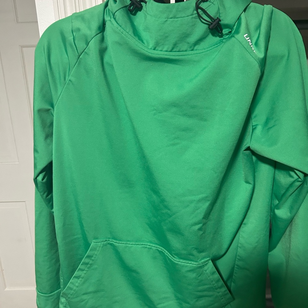 Under Armour Men's Green Sweater